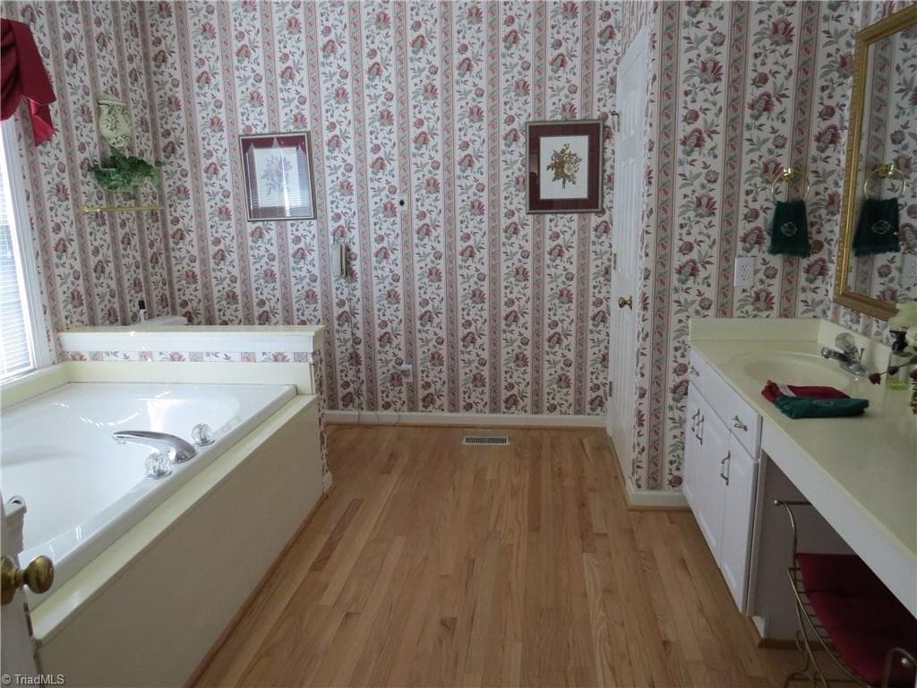 Stick/Site Built at 1464 Steve Street, Kernersville NC 27284, photo 22 of 33