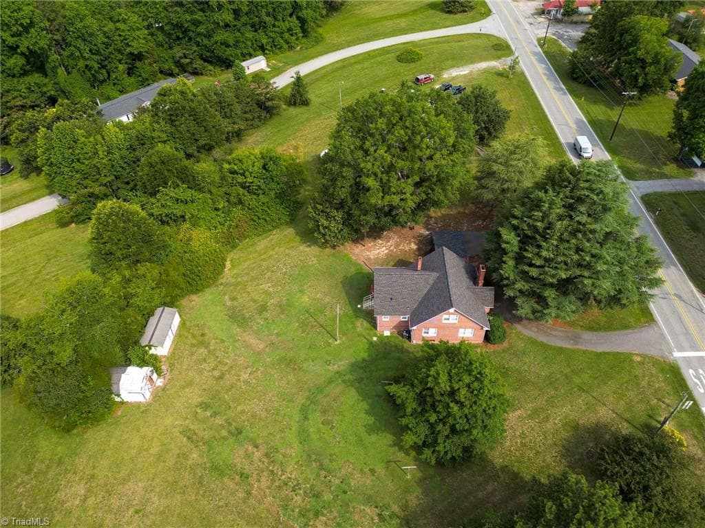 Stick/Site Built at 500 Midway School Road, Lexington NC 27295, Lexington, photo 31 of 36