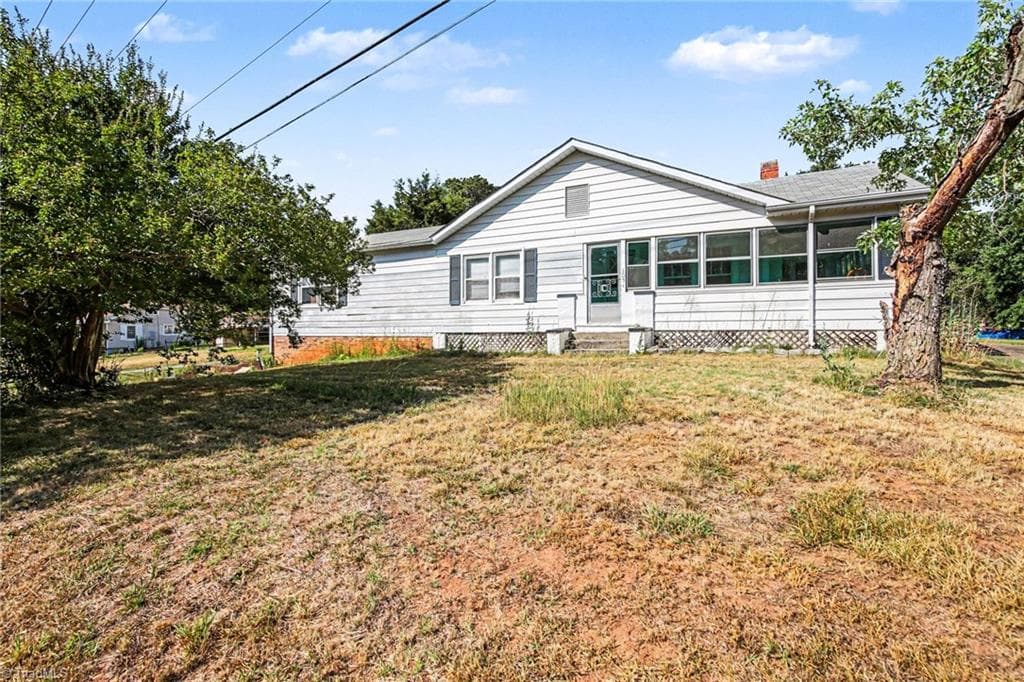 Stick/Site Built at 305 Walkertown Guthrie Road, Winston-Salem NC 27101, Winston-Salem, photo 26 of 32