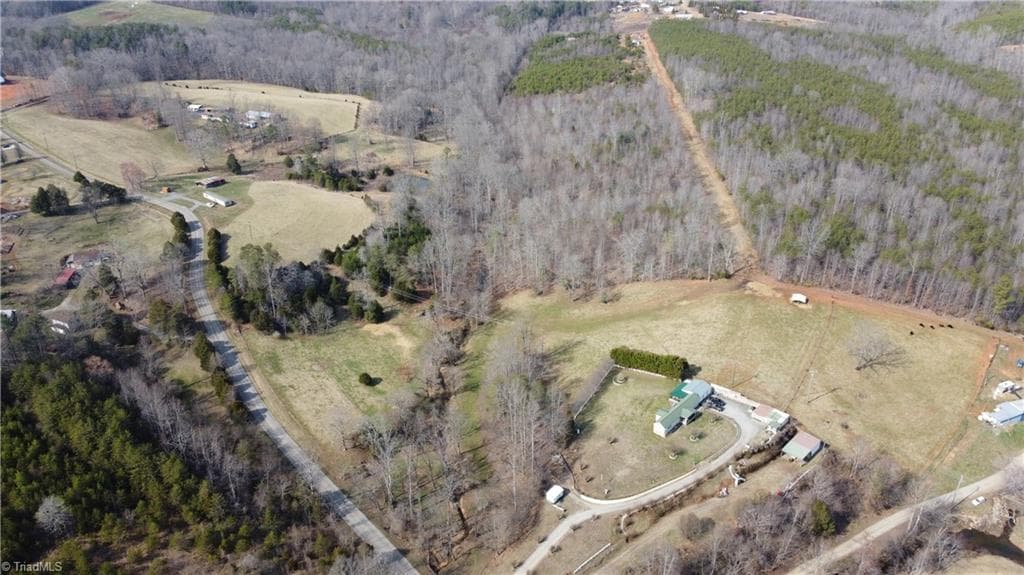 Single Family Residence at 00 Jim McKinney Road, Pinnacle NC 27043, photo 7 of 21