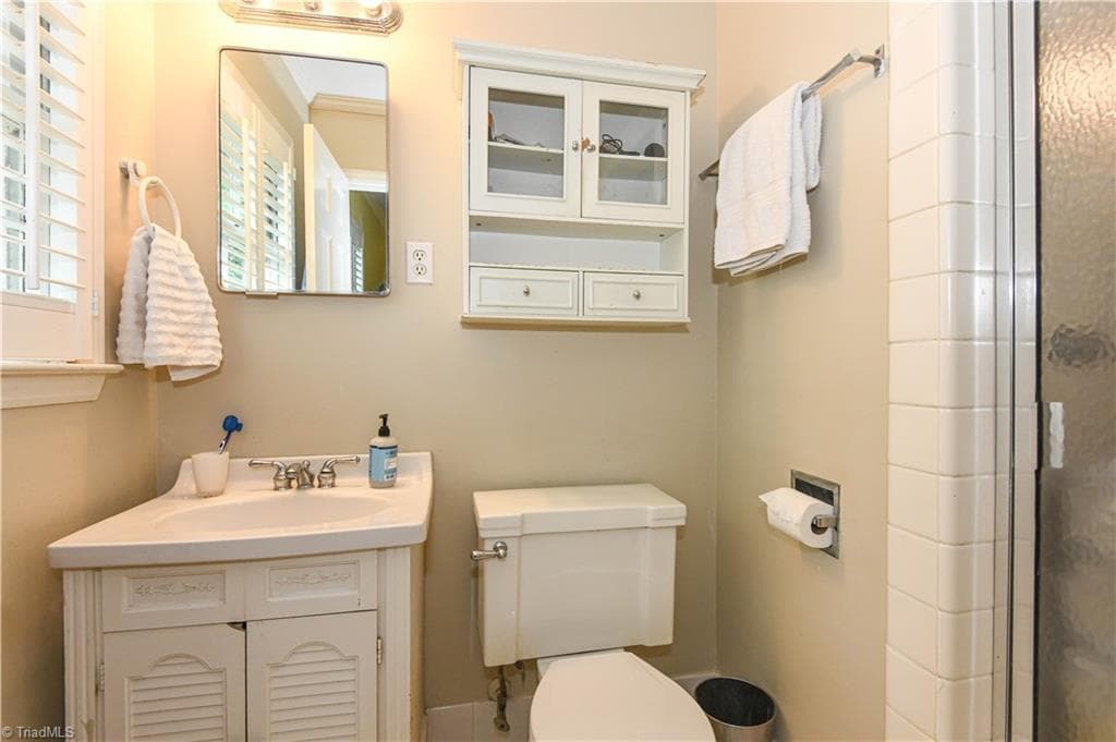 Stick/Site Built at 2310 Danbury Road, Greensboro NC 27408, photo 19 of 32