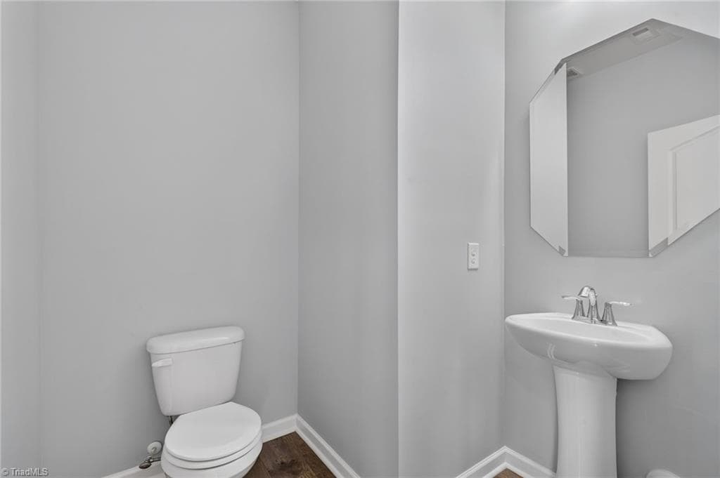 Stick/Site Built at 3424 Vickrey Woods Place, High Point NC 27260, photo 22 of 44