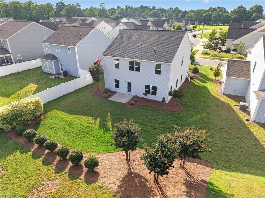 Stick/Site Built at 3424 Vickrey Woods Place, High Point NC 27260, photo 5 of 44