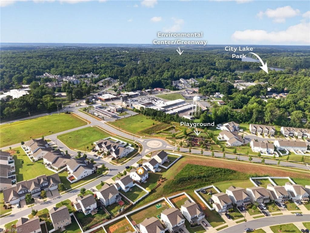 Stick/Site Built at 3424 Vickrey Woods Place, High Point NC 27260, photo 40 of 44