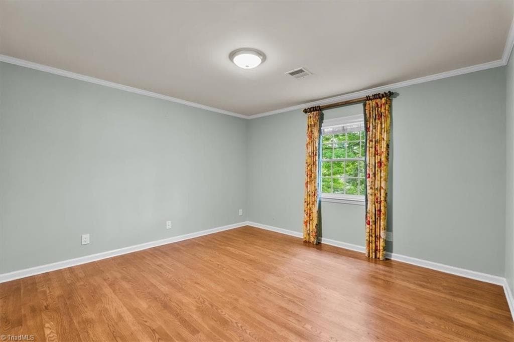 Stick/Site Built at 3912 Watauga Drive, Greensboro NC 27410, photo 38 of 50