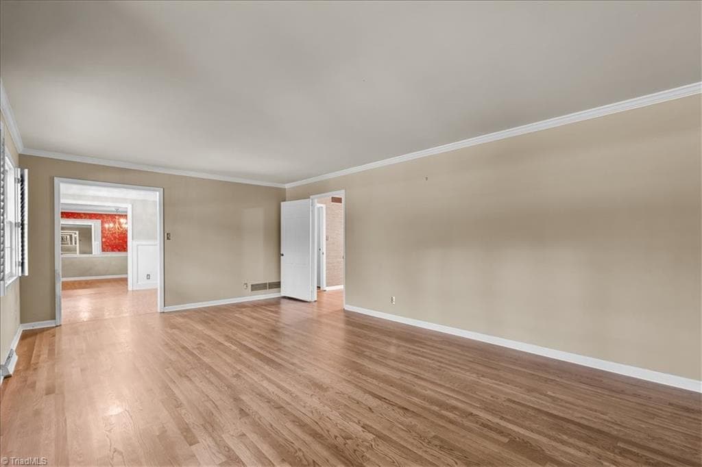 Stick/Site Built at 3912 Watauga Drive, Greensboro NC 27410, photo 8 of 50