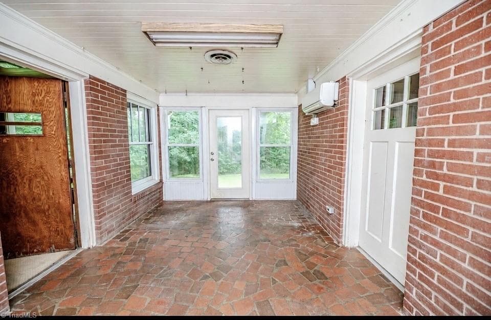 Stick/Site Built at 284 Back Creek Road, Asheboro NC 27205, photo 7 of 36