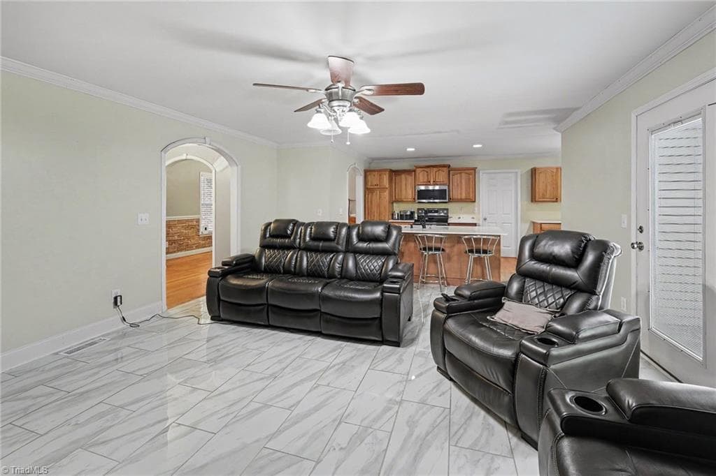 Stick/Site Built at 373 Bradley Tysinger Road, Lexington NC 27295, Lexington, photo 6 of 30