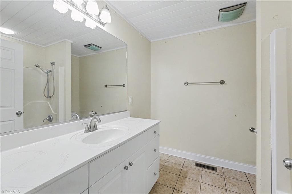 Stick/Site Built at 373 Bradley Tysinger Road, Lexington NC 27295, Lexington, photo 24 of 30