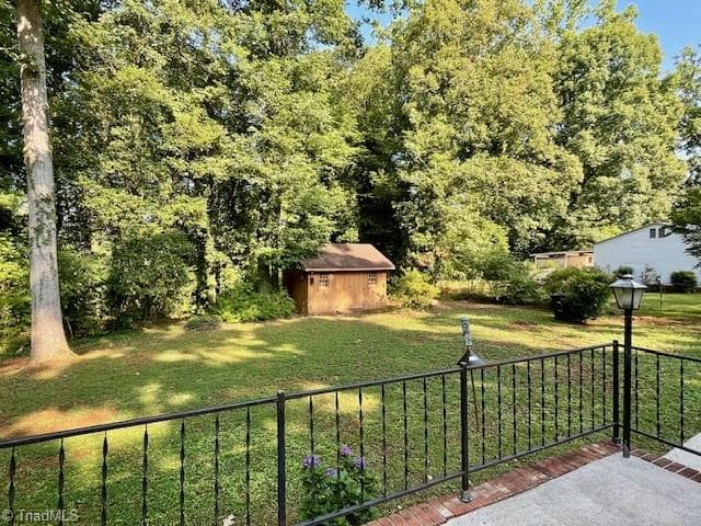 Stick/Site Built at 10 Woodcrest Drive, Lexington NC 27295, photo 23 of 28