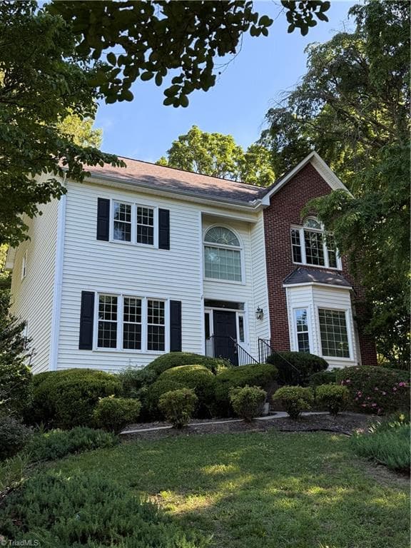 3165 Glenshire Drive, Winston-Salem NC 27127