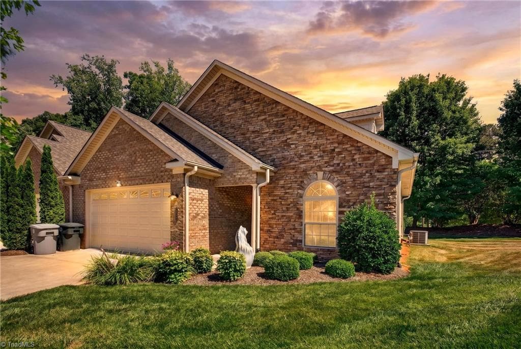 Stick/Site Built at 268 Wrenwood Court, Asheboro NC 27203, photo 2 of 31