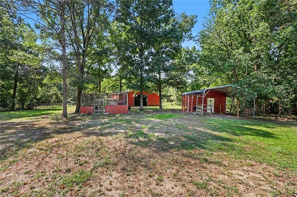 Manufactured Home at 8233 NC Highway 119 S, Mebane NC 27302, Mebane, photo 3 of 39