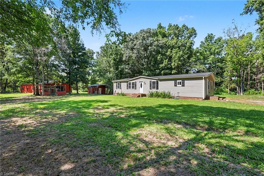 8233 NC Highway 119 S, Mebane NC 27302
