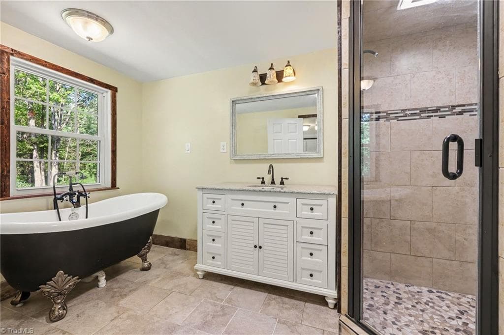 Manufactured Home at 8233 NC Highway 119 S, Mebane NC 27302, Mebane, photo 19 of 39