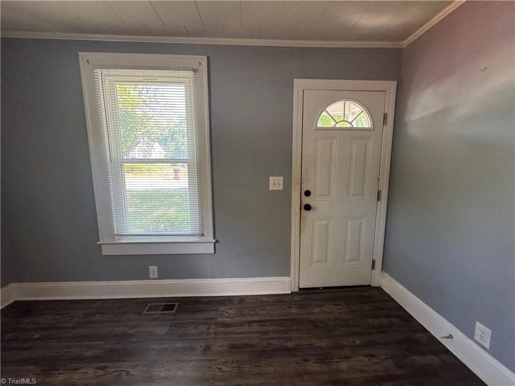 Stick/Site Built at 1728 Sharpe Road, Burlington NC 27217, Burlington, photo 3 of 8