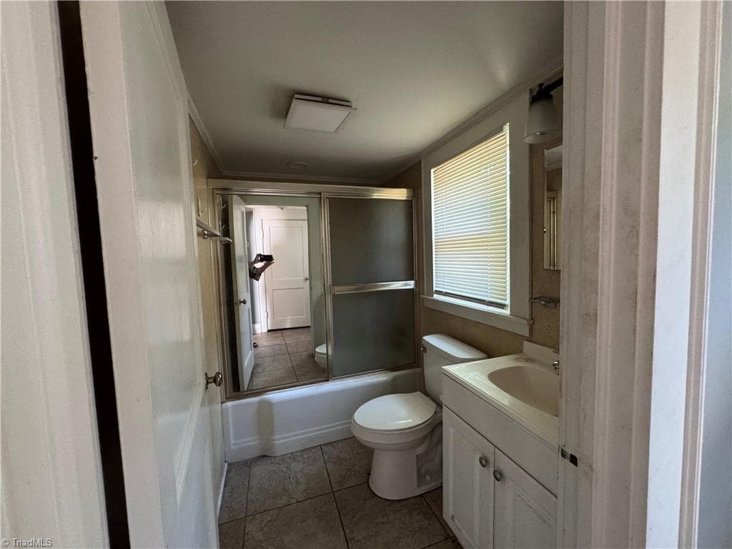 Stick/Site Built at 1728 Sharpe Road, Burlington NC 27217, Burlington, photo 5 of 8