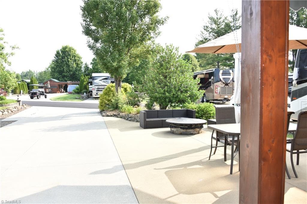 Resort at 2524 Edmonds Road # 62, Galax VA 24333, Galax, photo 12 of 17