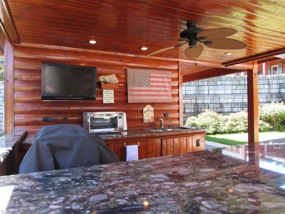 Resort at 2524 Edmonds Road # 62, Galax VA 24333, Galax, photo 4 of 17