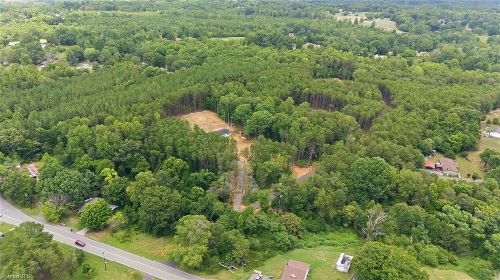 Single Family Residence at 00 Pinehaven Trail, Eden NC 27288, photo 6 of 14