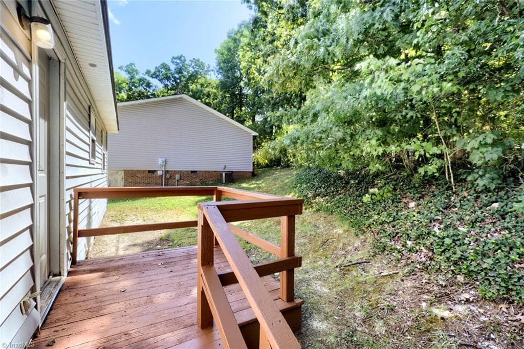 Stick/Site Built at 2204 Gable Way, High Point NC 27262, photo 15 of 19