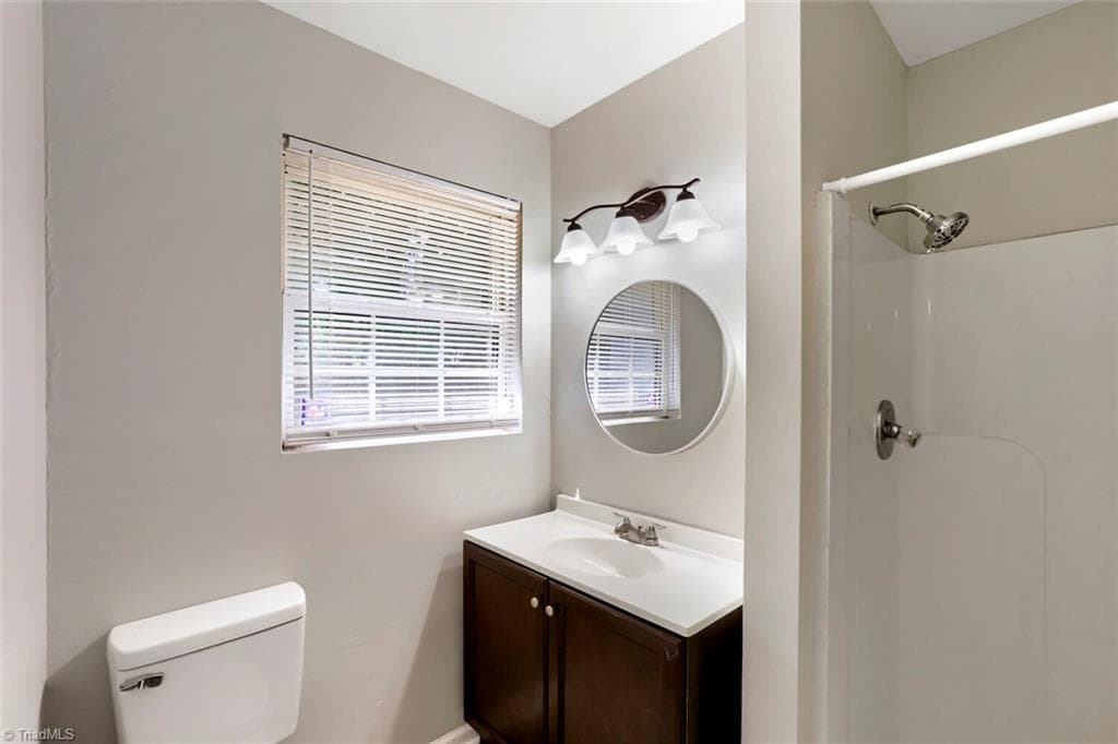 Stick/Site Built at 2204 Gable Way, High Point NC 27262, photo 11 of 19