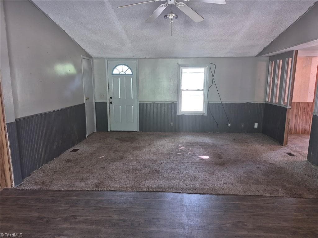 Manufactured Home at 467 Huffines Mill Road, Reidsville NC 27320, Reidsville, photo 9 of 42