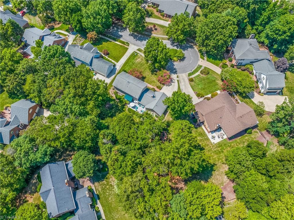 Stick/Site Built at 1203 Brookfield Court, High Point NC 27262, photo 47 of 50