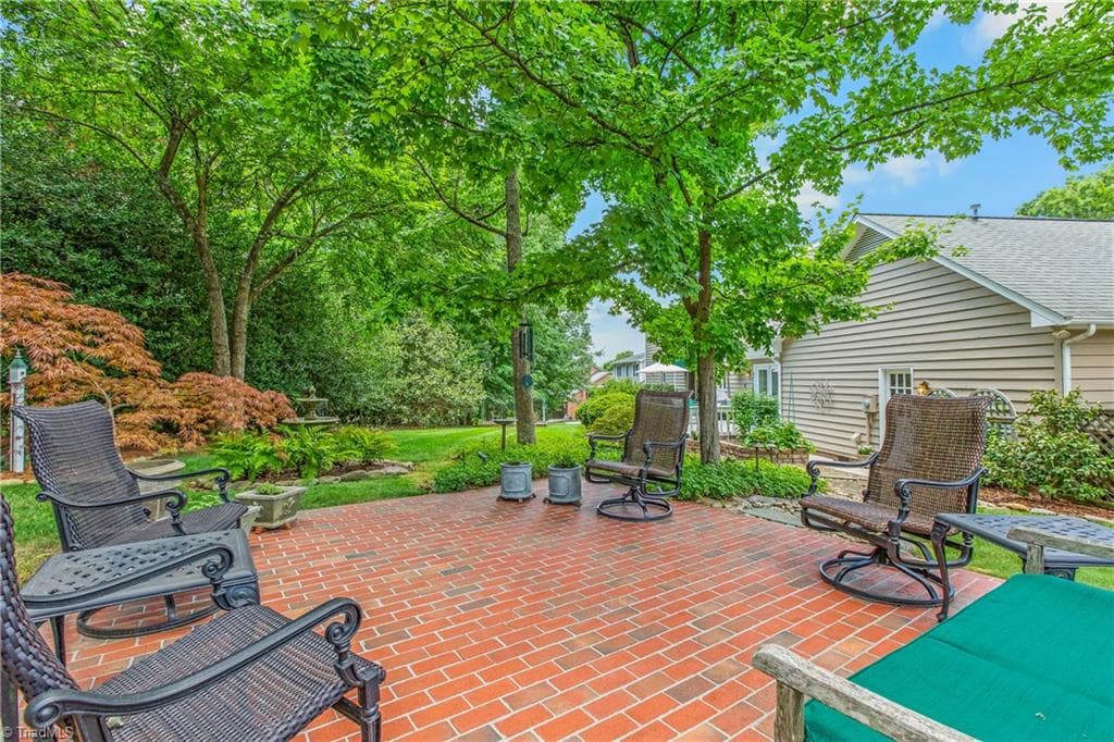 Stick/Site Built at 1203 Brookfield Court, High Point NC 27262, photo 41 of 50