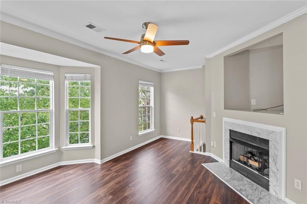 Stick/Site Built at 3813 Tarrant Trace Circle, High Point NC 27265, photo 5 of 27