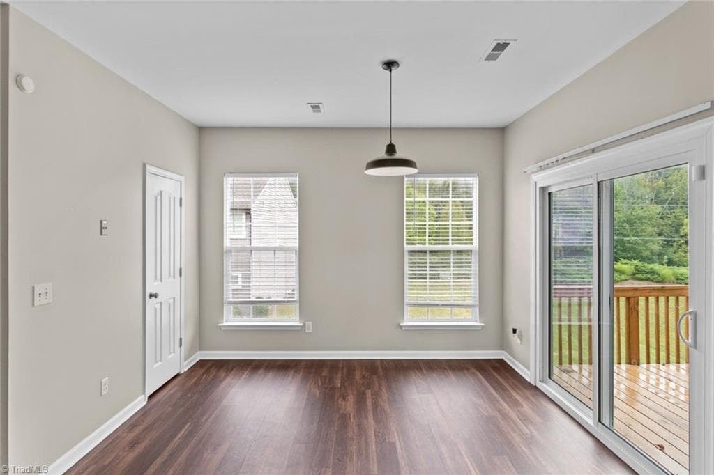 Stick/Site Built at 3813 Tarrant Trace Circle, High Point NC 27265, photo 11 of 27
