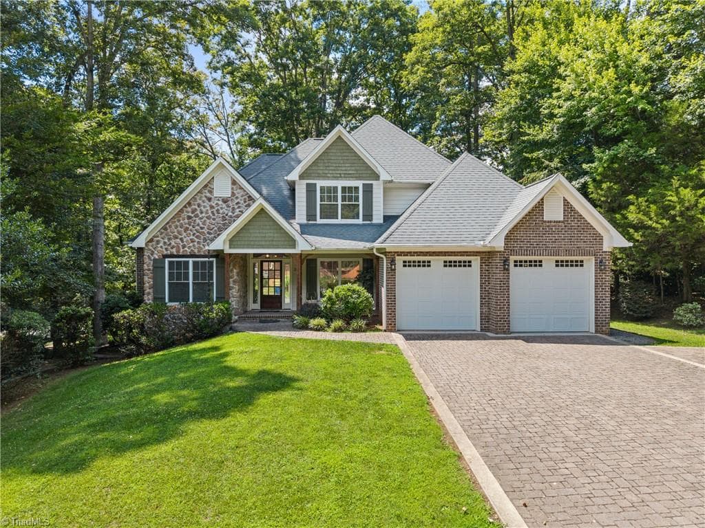 347 Friendship Circle, Winston-Salem NC 27106