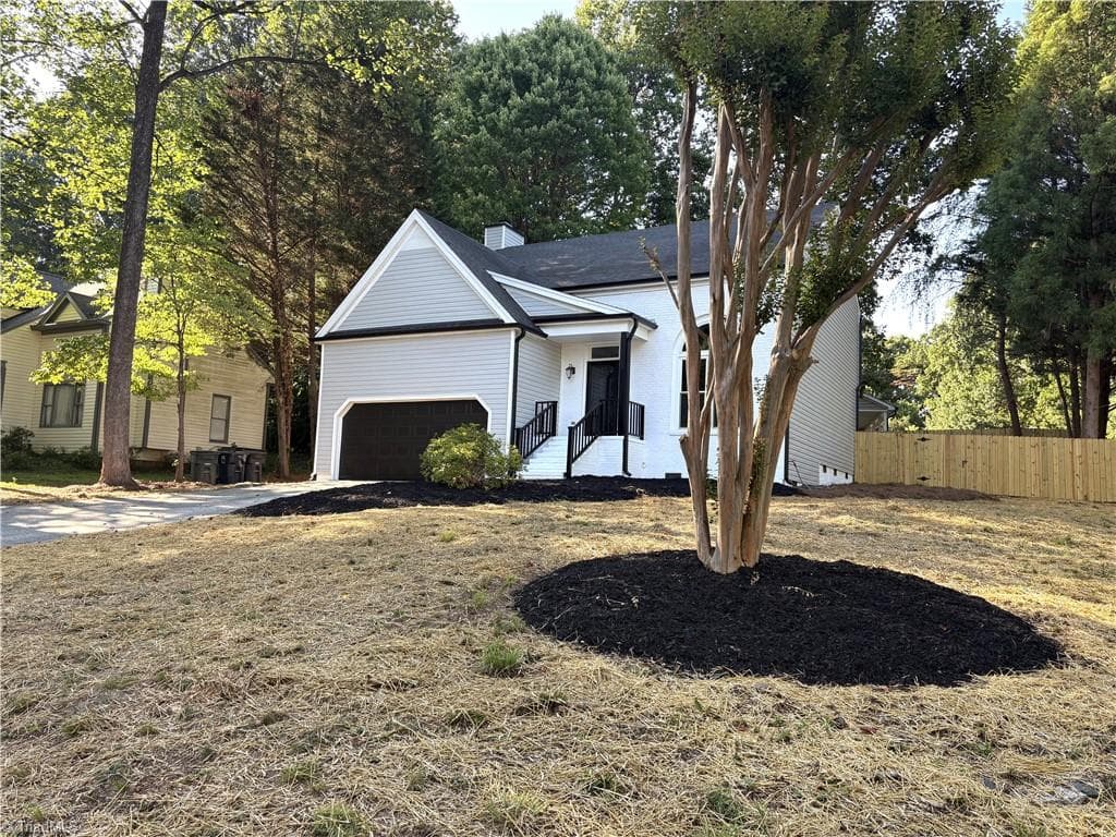 Stick/Site Built at 6100 Clarkwood Circle, Greensboro NC 27410, photo 5 of 42