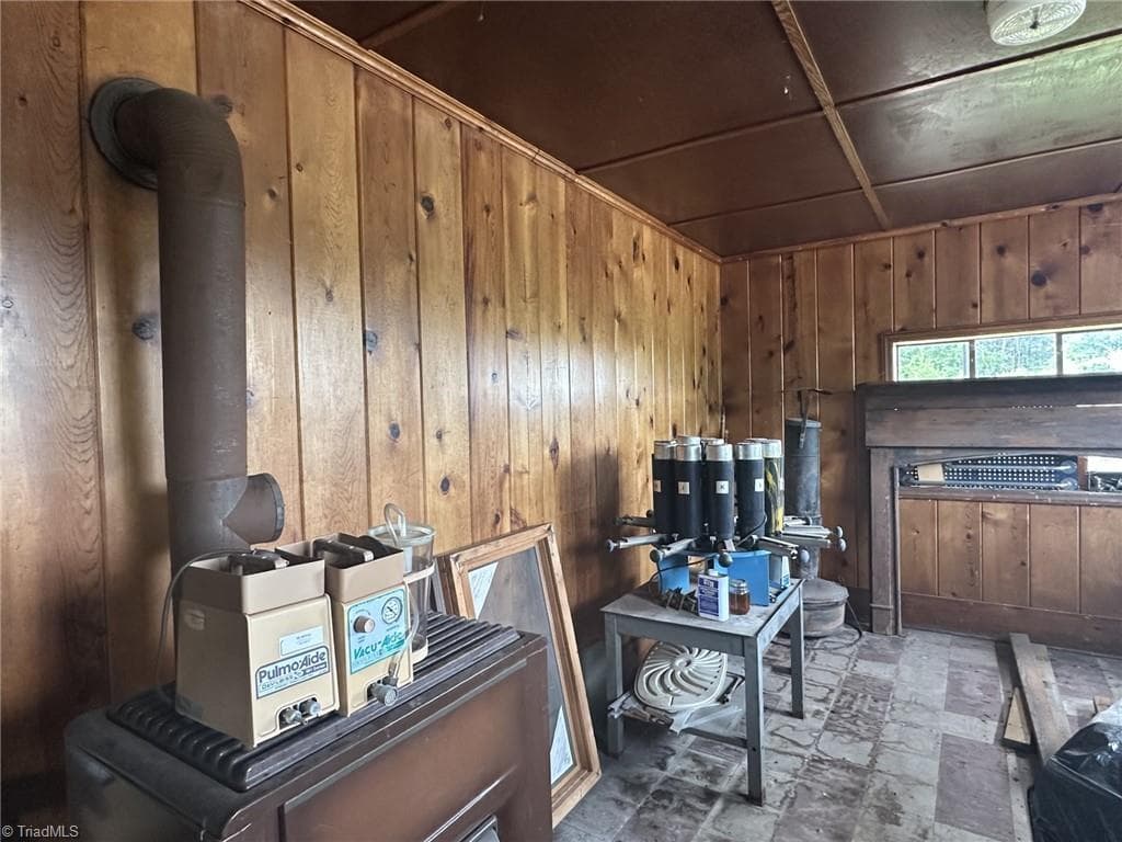 Remarks at 4188 US Highway 21, Thurmond NC 28683, photo 21 of 22