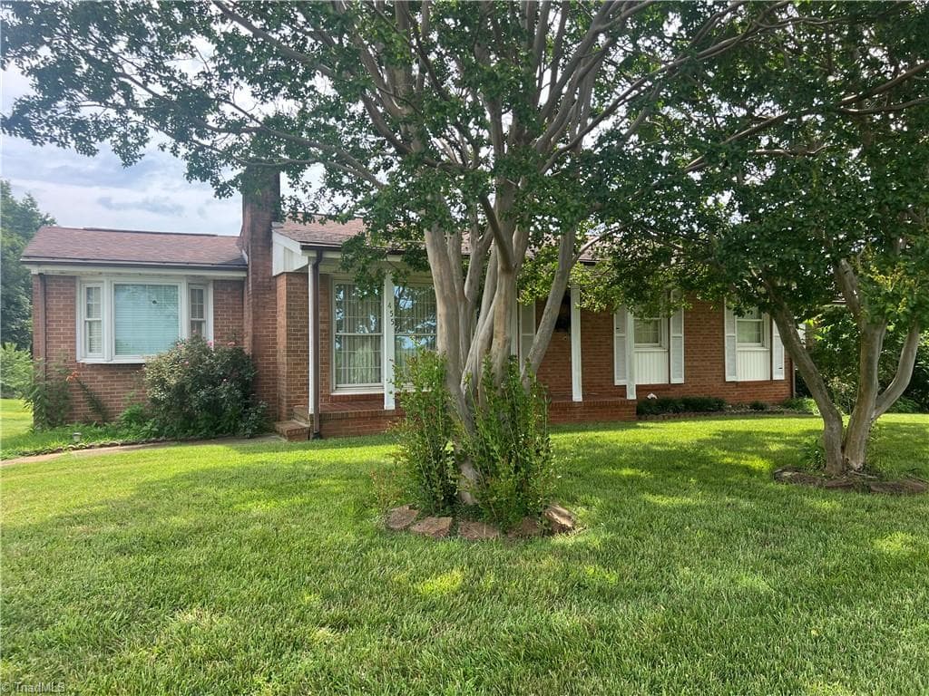 455 Cave Road, Dobson NC 27017