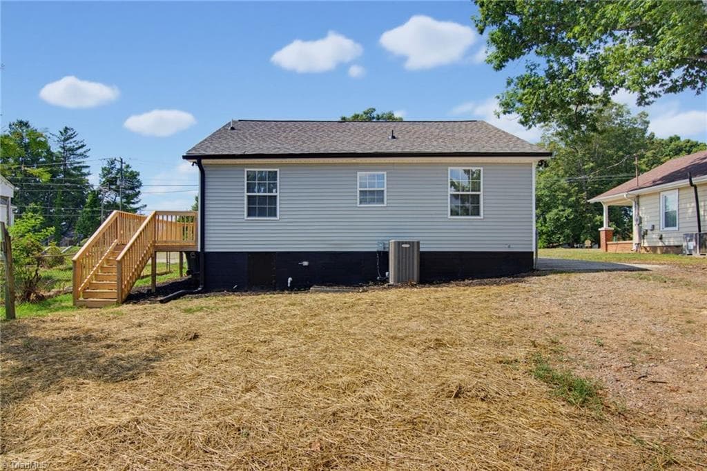 Stick/Site Built at 2003 Lees Chapel Road, Greensboro NC 27405, photo 29 of 30