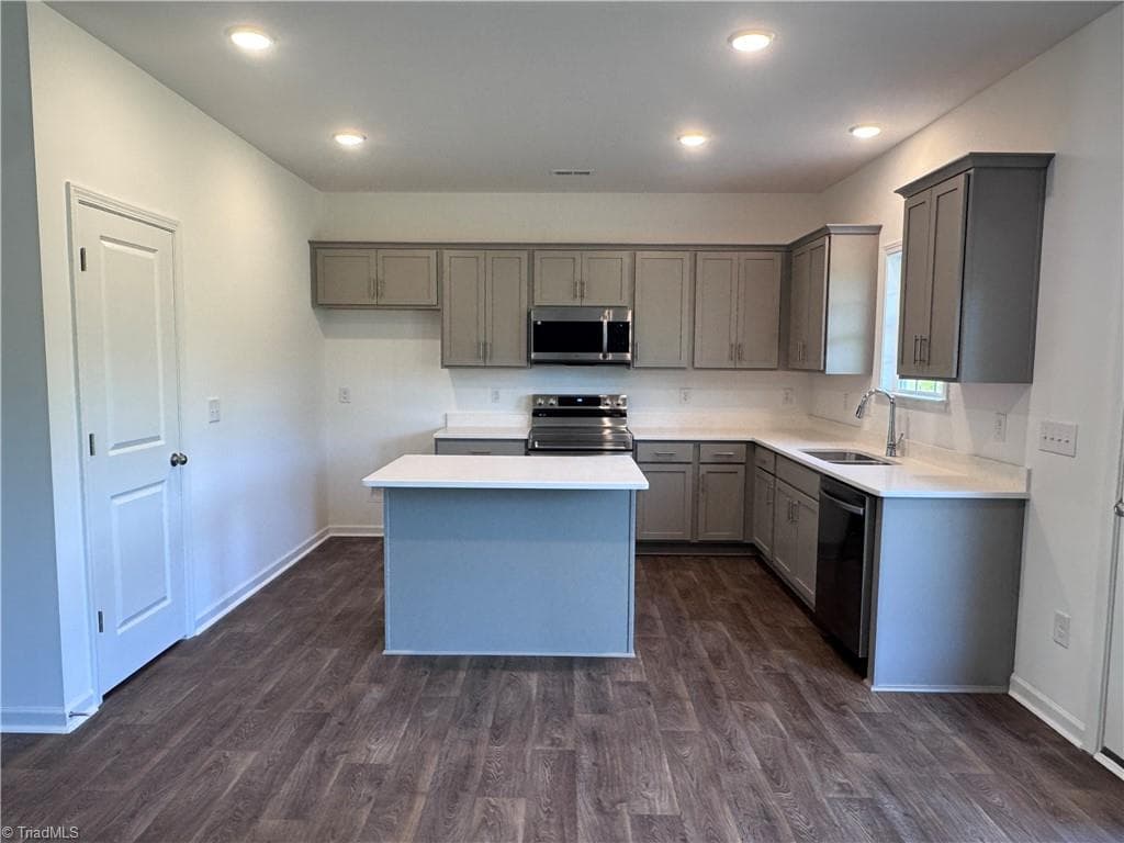 Stick/Site Built at 360 Waylon Court, Lexington NC 27295, photo 2 of 10