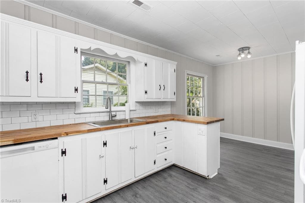 Stick/Site Built at 1309 Kilby Street, Burlington NC 27215, Burlington, photo 13 of 24