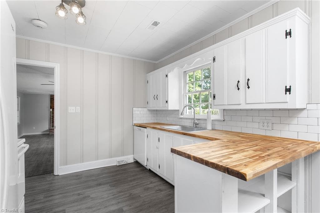 Stick/Site Built at 1309 Kilby Street, Burlington NC 27215, Burlington, photo 12 of 24
