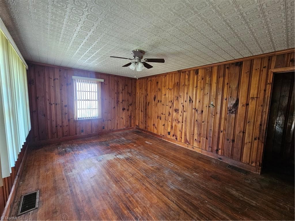 Stick/Site Built at 31 25th Street, Winston-Salem NC 27105, photo 11 of 20
