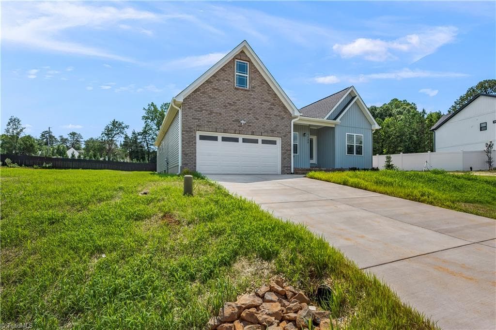 Stick/Site Built at 1133 Timber Hill Drive, Rural Hall NC 27045, photo 3 of 40