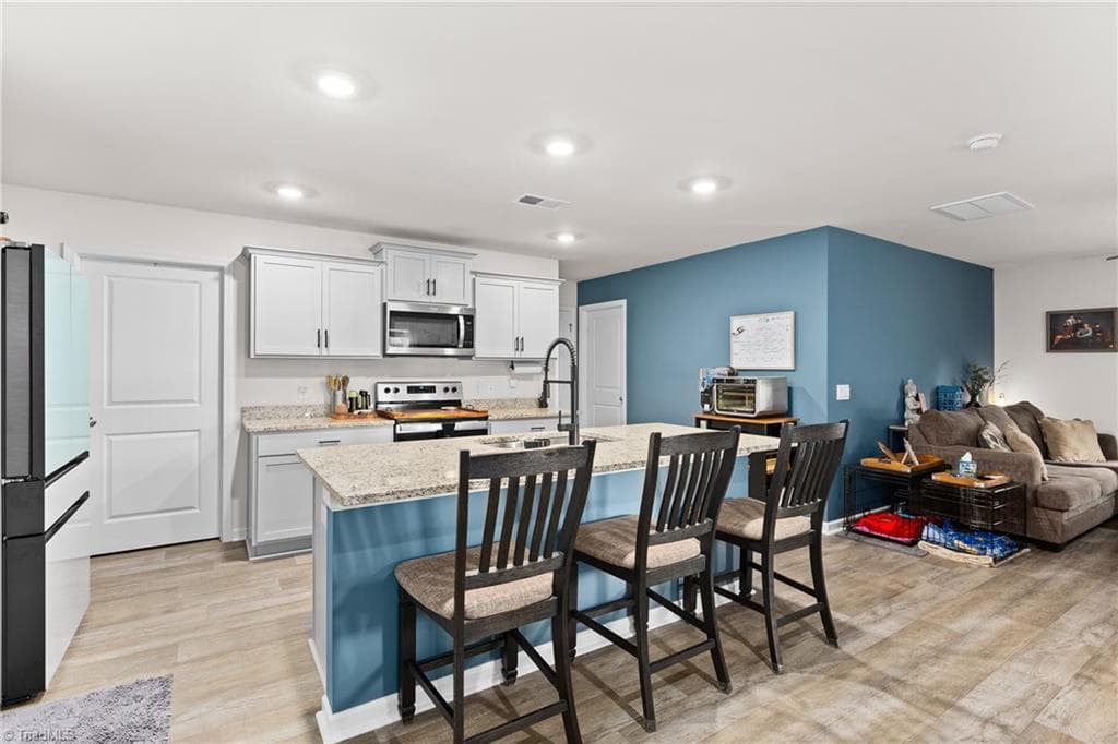 Stick/Site Built at 5284 Ironwood Drive, Winston-Salem NC 27127, Winston-Salem, photo 6 of 27
