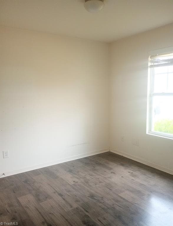 Stick/Site Built at 5524 Baverhof Drive, Greensboro NC 27405, photo 10 of 15