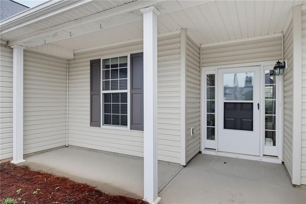 Stick/Site Built at 119 Maryland Drive, Thomasville NC 27360, photo 6 of 34