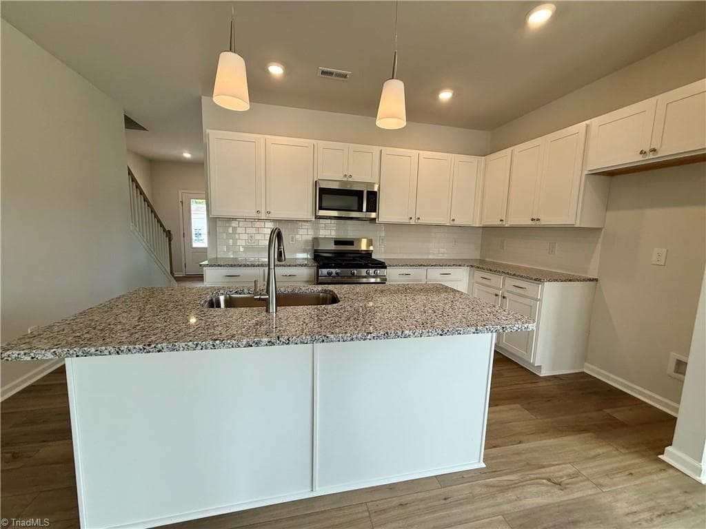 Stick/Site Built at 5863 Latigo Court, Clemmons NC 27012, photo 2 of 5