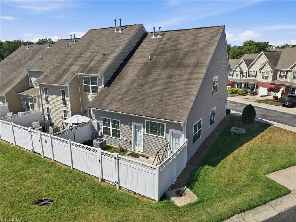 Stick/Site Built at 538 Song Sparrow Lane, Greensboro NC 27409, photo 23 of 26