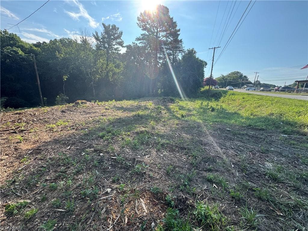 Commercial at 349 King Street, King NC 27021, photo 15 of 20