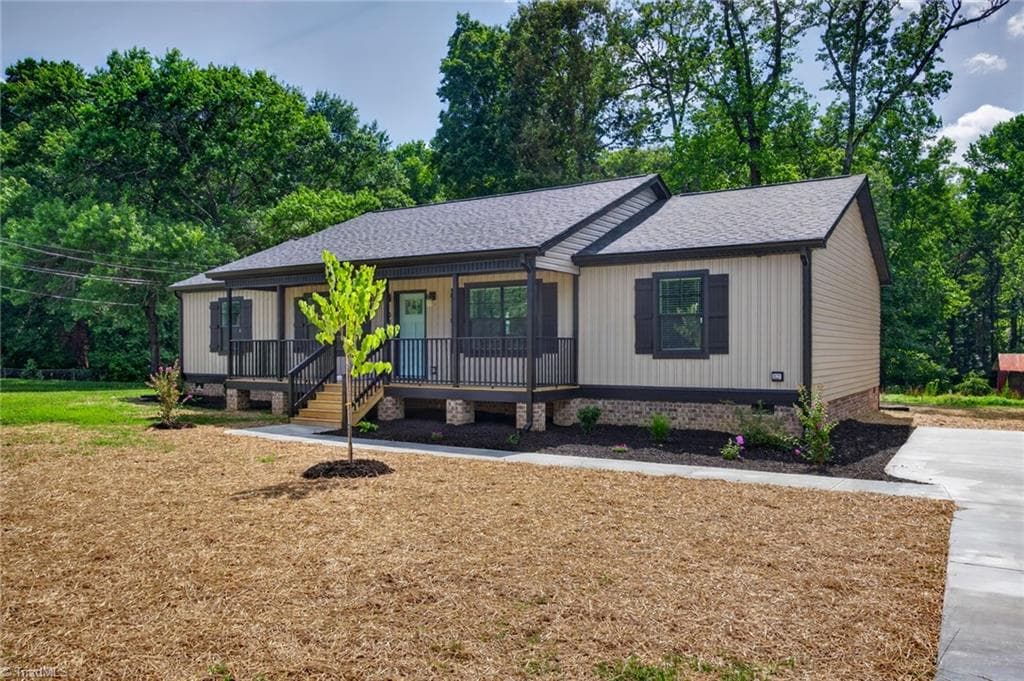 Modular at 1094 Kerner Road, Kernersville NC 27284, photo 3 of 45