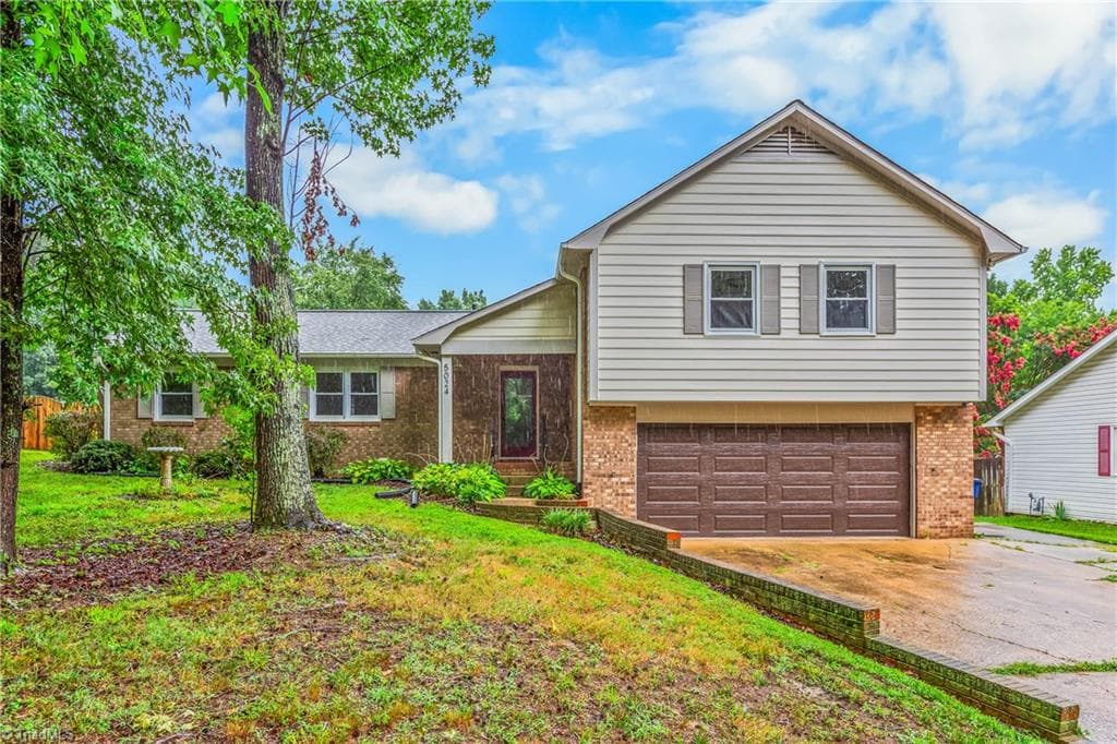 5024 Timbrook Lane, Winston-Salem NC 27103