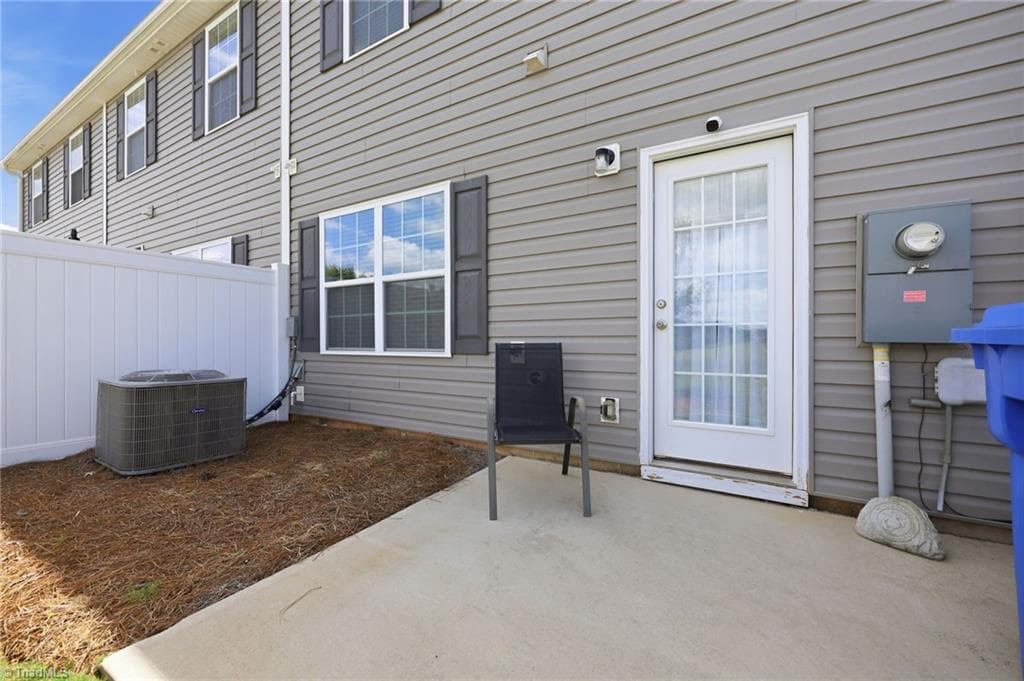 Stick/Site Built at 1365 Isley Lane, Kernersville NC 27284, photo 26 of 32